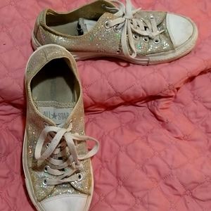 Gold glitter converse
